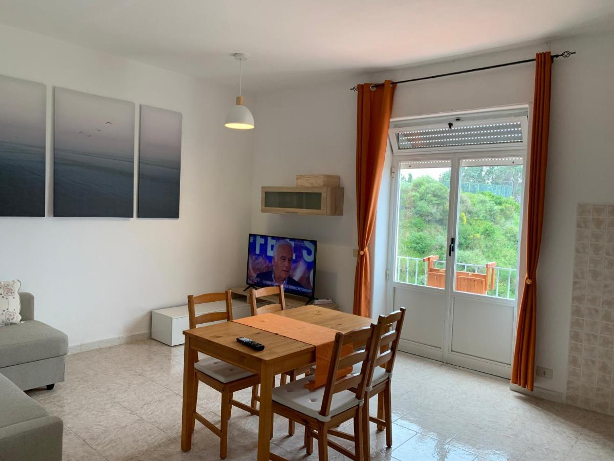Casa Colomba Sant'angelo Apartment