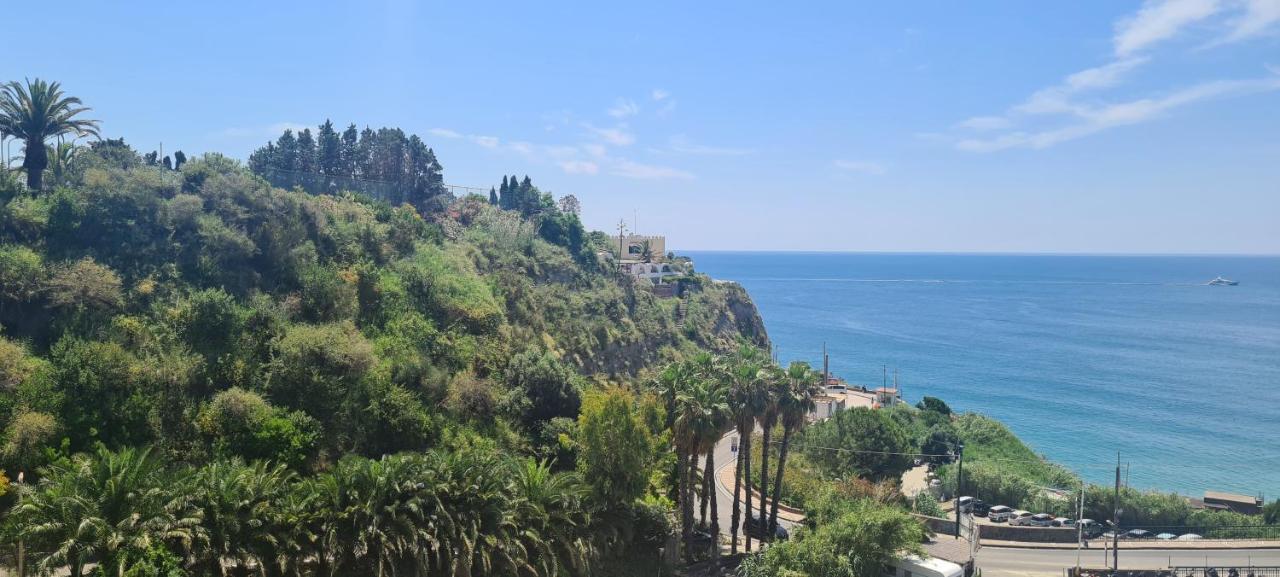 Casa Colomba Sant'angelo Apartment *